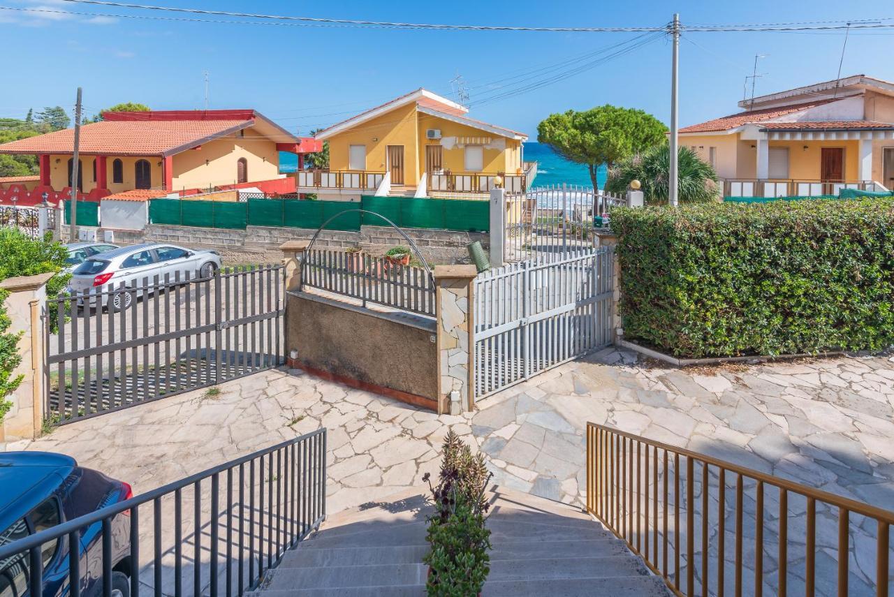 Villa Eden Avola Exterior photo